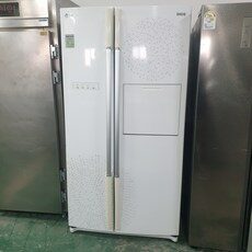 [중고] 양문형 냉장고 850리터